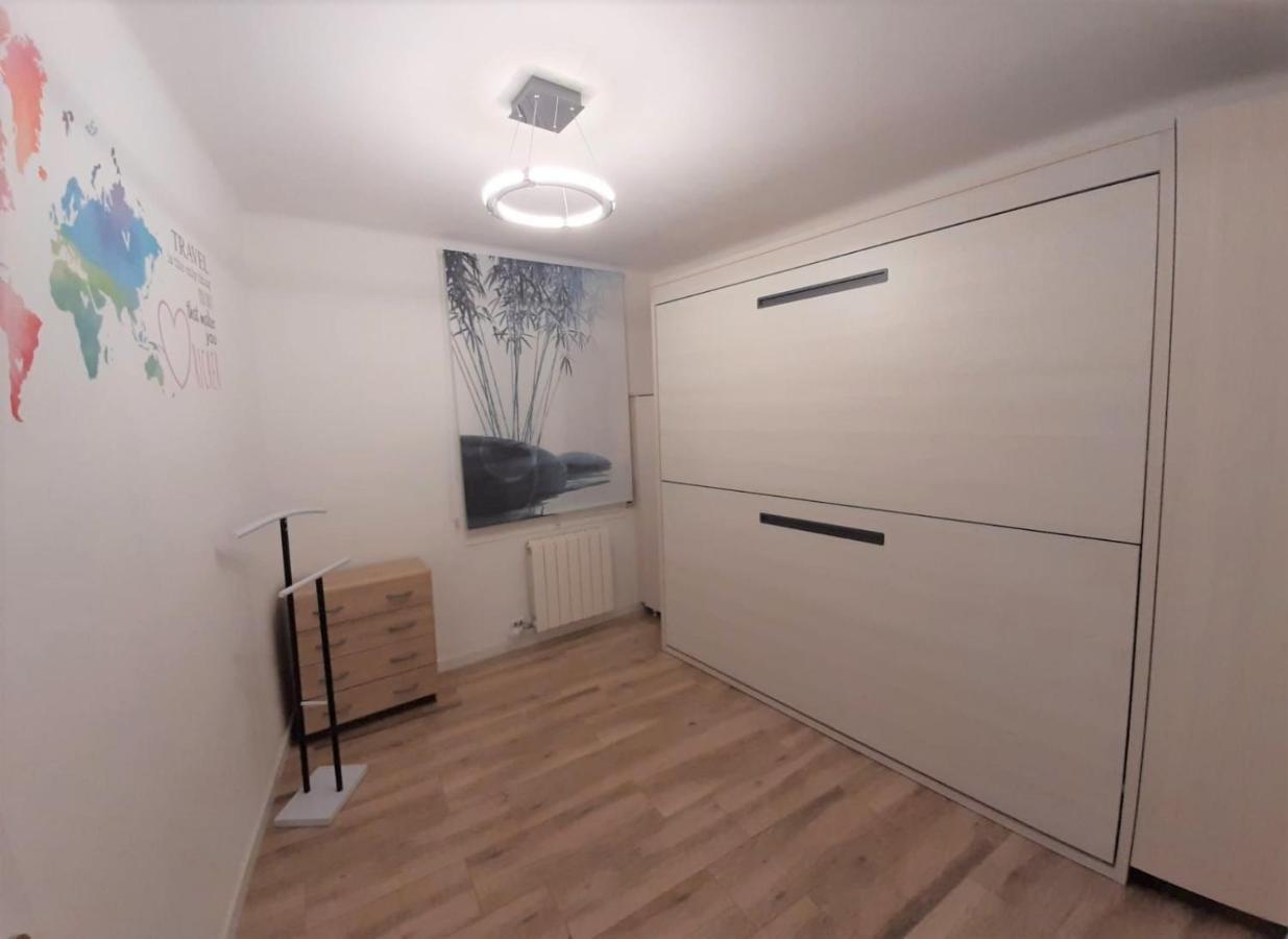Apartamento Nuria Figueres  Eksteriør billede
