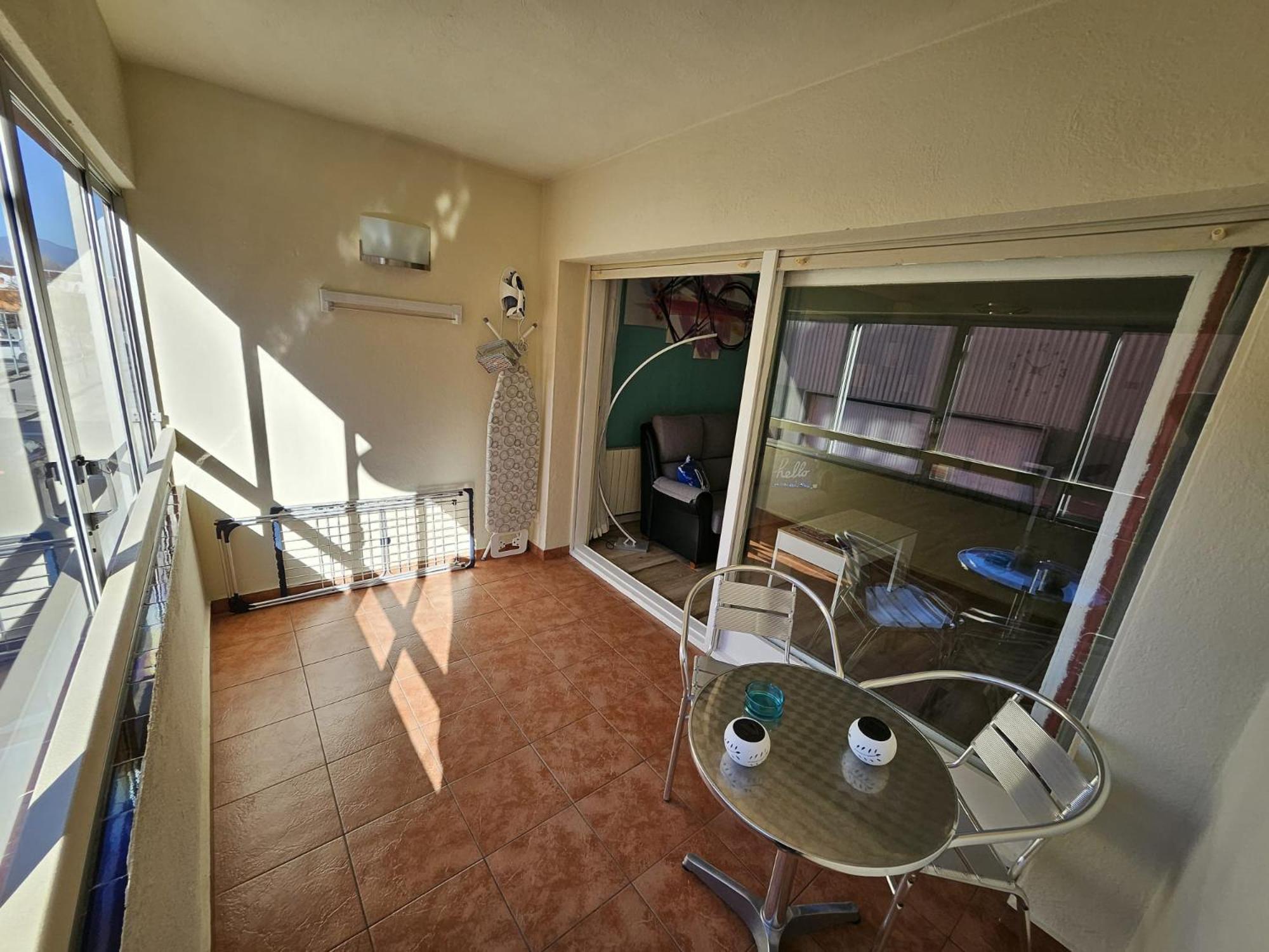 Apartamento Nuria Figueres  Eksteriør billede